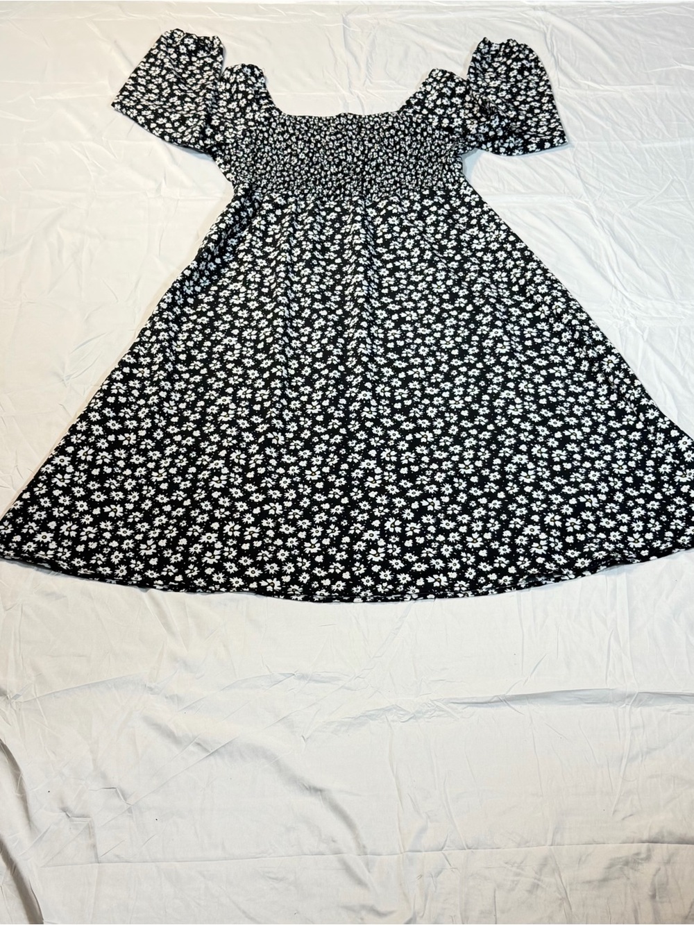 SHEIN Black White Floral Square Neck Midi Dress Bishop Long Sleeve Size 1X - Picture 5 of 8